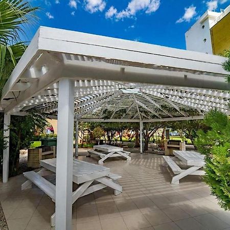 Aurelius Pool Apartments In Caesar Resort & Spa Perivolia tou Trikomou 外观 照片