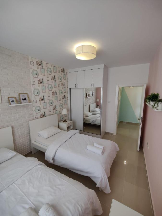 Aurelius Pool Apartments In Caesar Resort & Spa Perivolia tou Trikomou 外观 照片